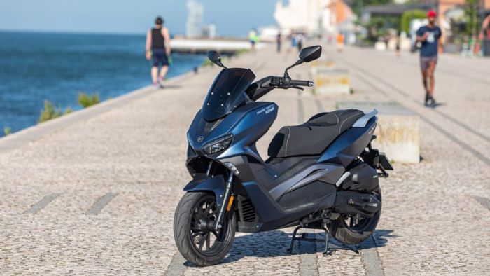 Keeway Vieste 125-300: Ευέλικτα GT με εξοπλισμό αιχμής